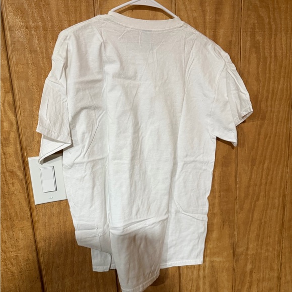 Unisex White Hocus Pocus Graphic T-Shirt - Picture 3 of 3